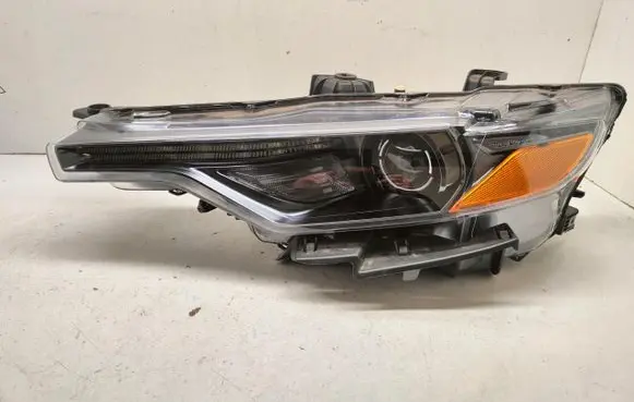 Maserati Levante Headlight/headlamp