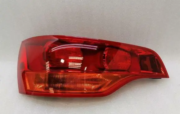 Audi Q7 4L Rear/tail lights 4L0945093D