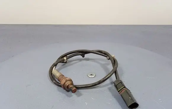 Opel Corsa D Lambda probe sensor 55562290