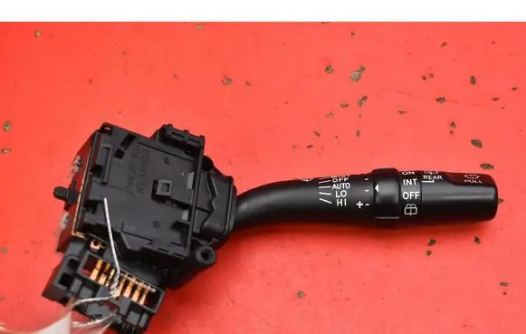 Toyota Avensis Verso Headlight wiper switch 84652-05170