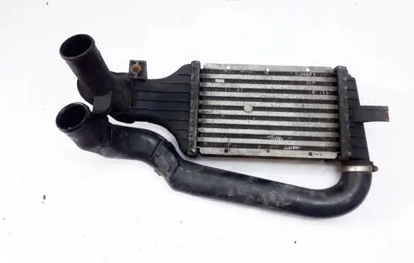 Opel Zafira A Intercooler radiator 24436438 81770