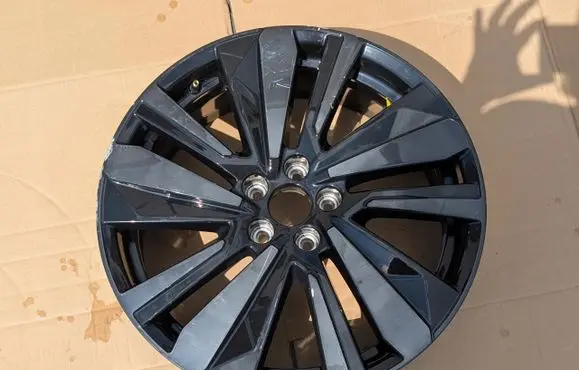 Peugeot 3008 II R19 alloy rim 
