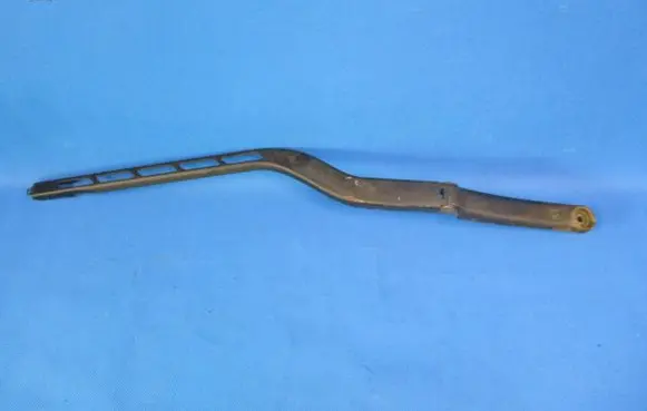 Audi A3 S3 8P Front wiper blade arm 8P1955407A