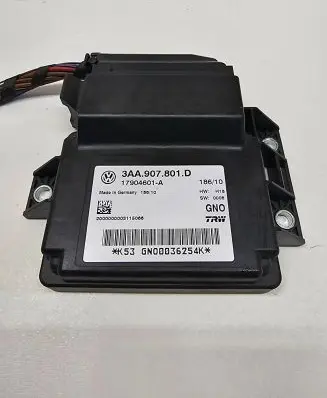 Volkswagen Tiguan Hand brake control module 3AA907801D 17904601A GN00036254K