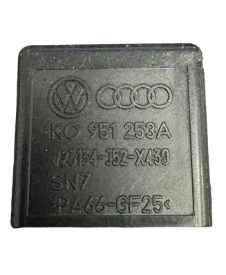 Volkswagen Golf IV Other relay 1K0951253A V23134J52x430