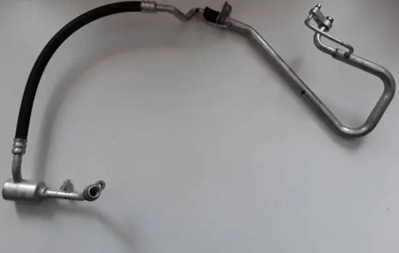 Air conditioning (A/C) pipe/hose