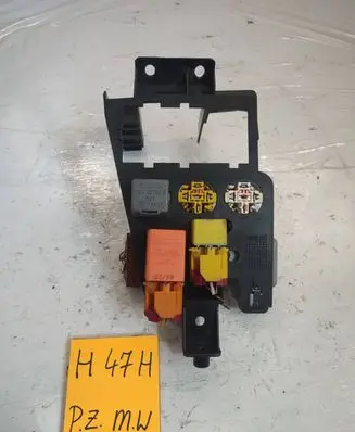 Peugeot 106 Other relay 961967918001 2042103