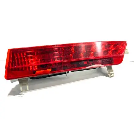 Tailgate rear/tail lights