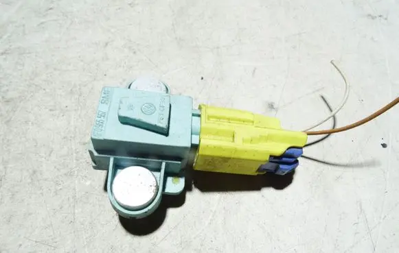 Audi A6 S6 C6 4F Airbag deployment crash/impact sensor 4F0955557