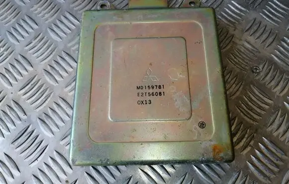 Mitsubishi Colt Engine control unit/module MD159781 E2T56081