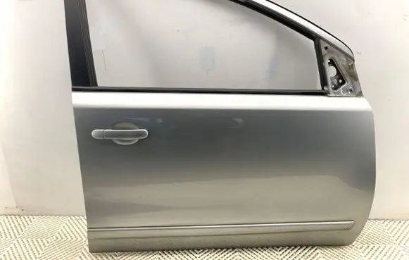 Nissan Note (E11) Front door KY0