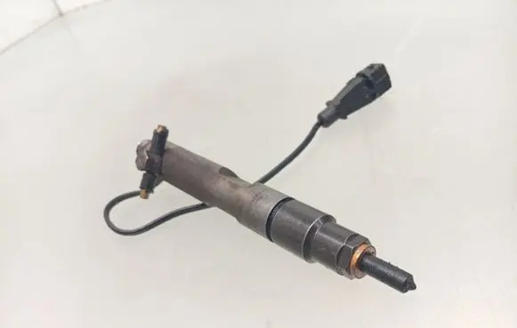 Volvo V70 Fuel injector 074130203A