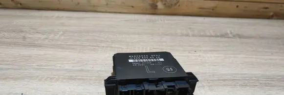 Mercedes-Benz C AMG W203 Door control unit/module 2038206526