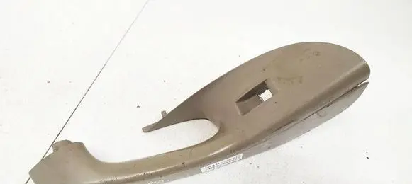 Volkswagen PASSAT B6 Front door window switch trim 