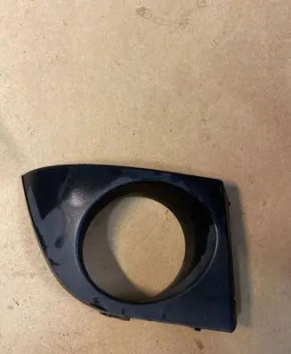 Renault Vel Satis Front fog light trim/grill 2205105