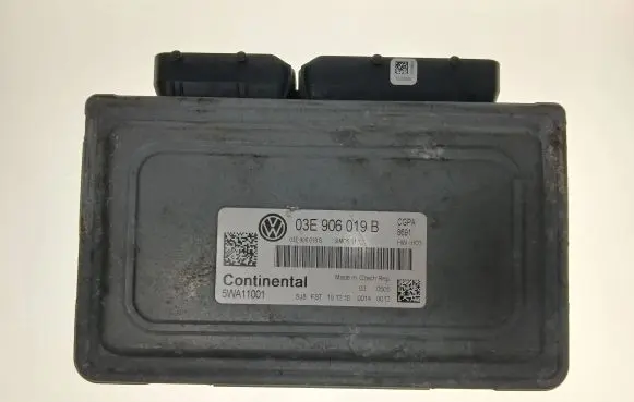 Volkswagen Cross Polo Engine control unit/module 03E906019B 5WA11001