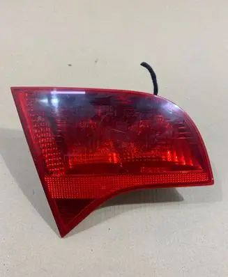 Audi A4 S4 B7 8E 8H Tailgate rear/tail lights 8E9945093 484501 ULO749001
