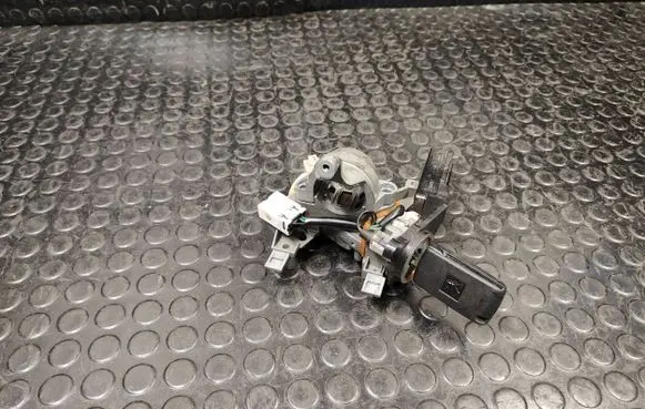 Peugeot 4007 Ignition lock