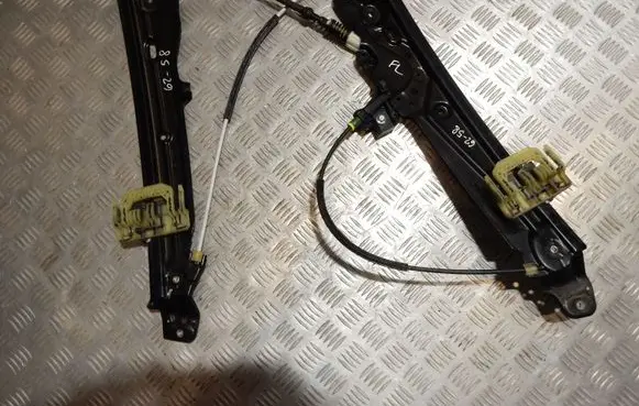 BMW 5 F10 F11 Front window lifting mechanism without motor 6258