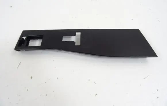 Nissan X-Trail T33 Other trunk/boot trim element 40120025261