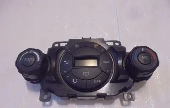 Ford Ecosport Climate control unit DN1T18C612AF