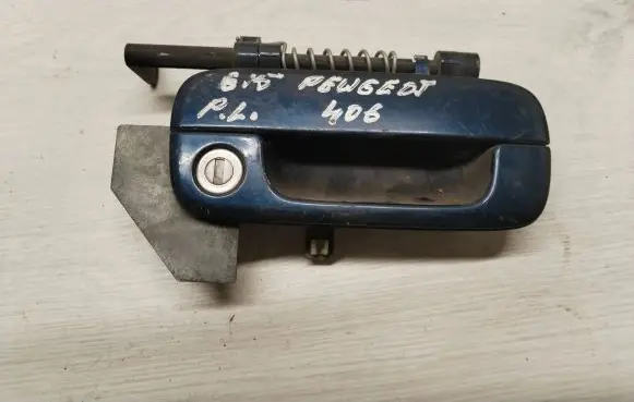 Peugeot 406 Front door exterior handle 9621858777