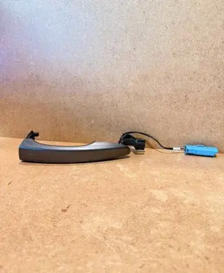 Peugeot 2008 II Front door exterior handle 9816082677