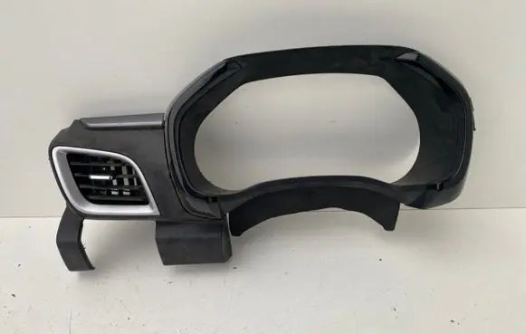 Dashboard trim
