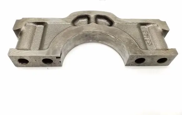Mercedes-Benz E W211 Crankshaft Holder 6420110311