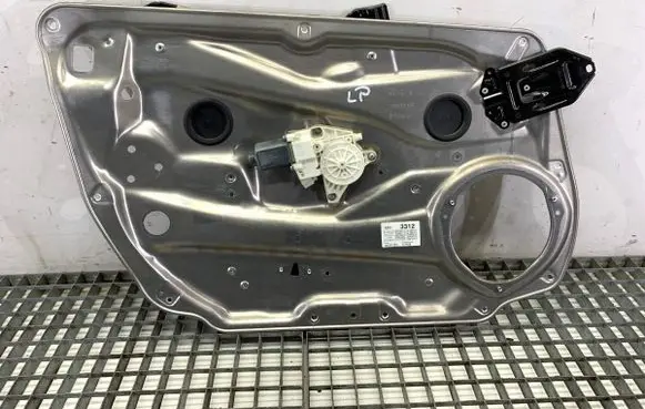 Mercedes-Benz E W212 Front door window regulator with motor 2129066802