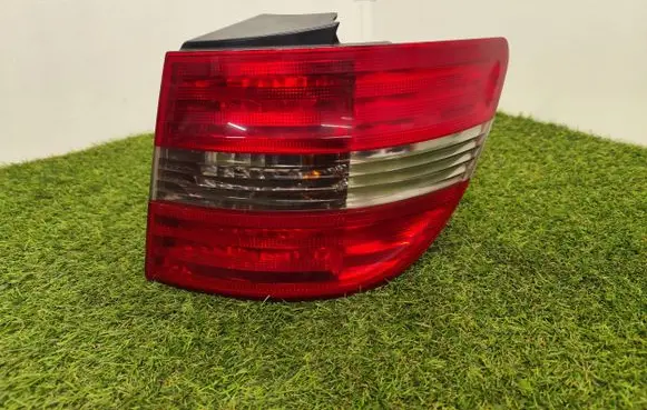 Mercedes-Benz B W245 Rear/tail lights A1698202664 26641809009