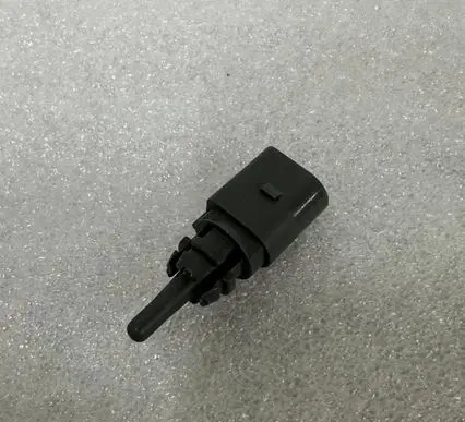 Volkswagen Golf VII Outside/external air temperature sensor 8Z0820535B