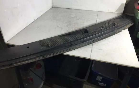 Ford Transit Wiper trim YC15V01915