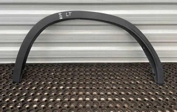 BMW iX3 G08 Rear fender molding trim 7181679