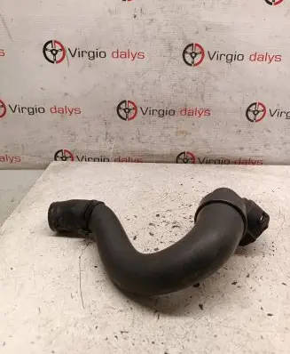 Chevrolet Cruze II Engine coolant pipe/hose 13373153 565563897