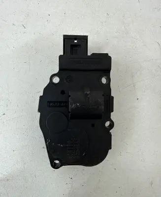 Mercedes-Benz ML W164 Air flap motor/actuator 929888G