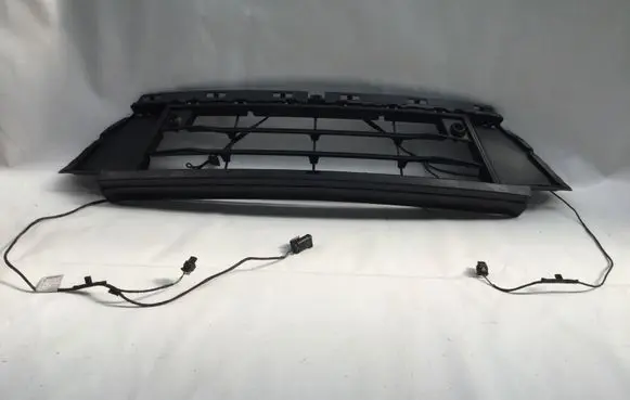 BMW 2 F45 Front bumper lower grill 7460146 871529510
