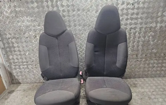 Peugeot 107 Seat set 1234