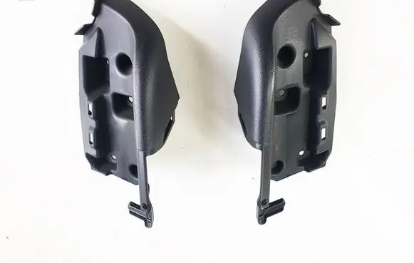 Rear seatbelt