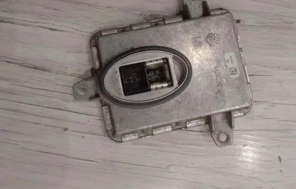 Mercedes-Benz A W176 Xenon control unit/module 