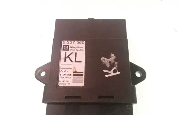 Opel Vectra C Door control unit/module 360572197 9227560