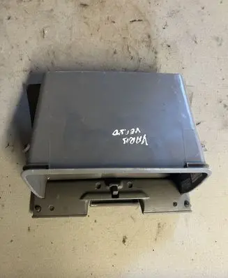 Toyota Yaris Verso Glove box