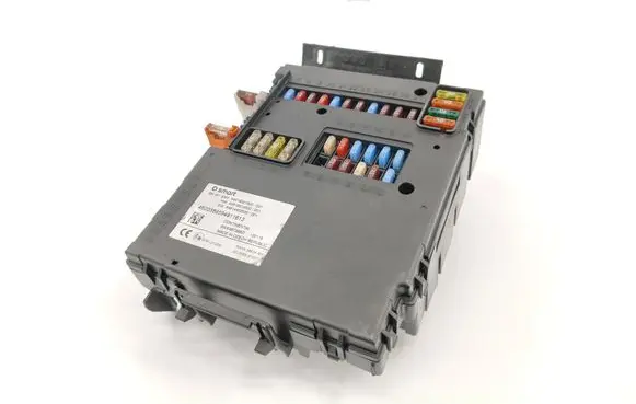 Smart ForTwo I Fuse module A4519007800