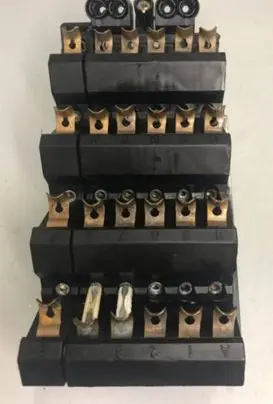 Mercedes-Benz E W124 Fuse module 1245402050