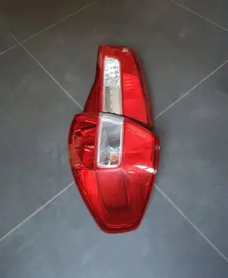 Renault Koleos I Rear/tail lights 