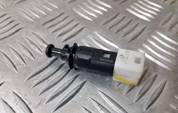 Renault Trafic II (X83) Brake pedal sensor switch 414988