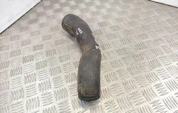 Volvo V70 Engine coolant pipe/hose
