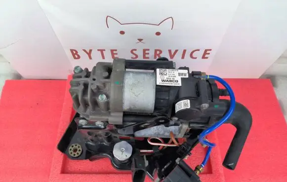 BMW 7 G11 G12 Air suspension compressor 6895101 37206895101