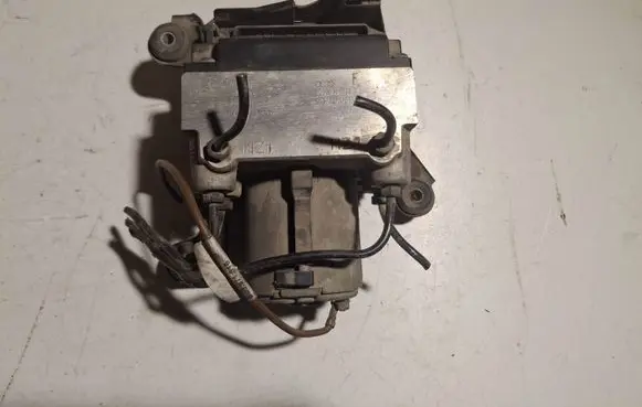 Audi A4 S4 B5 8D ABS Pump 8D0614111 0265214002