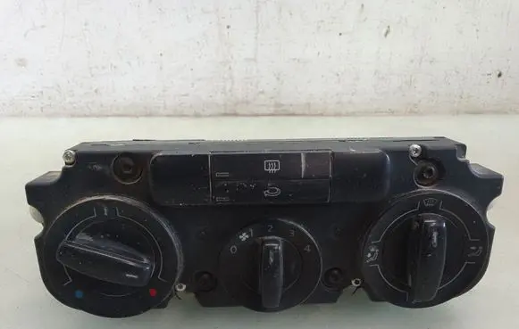 Volkswagen Caddy Climate control unit